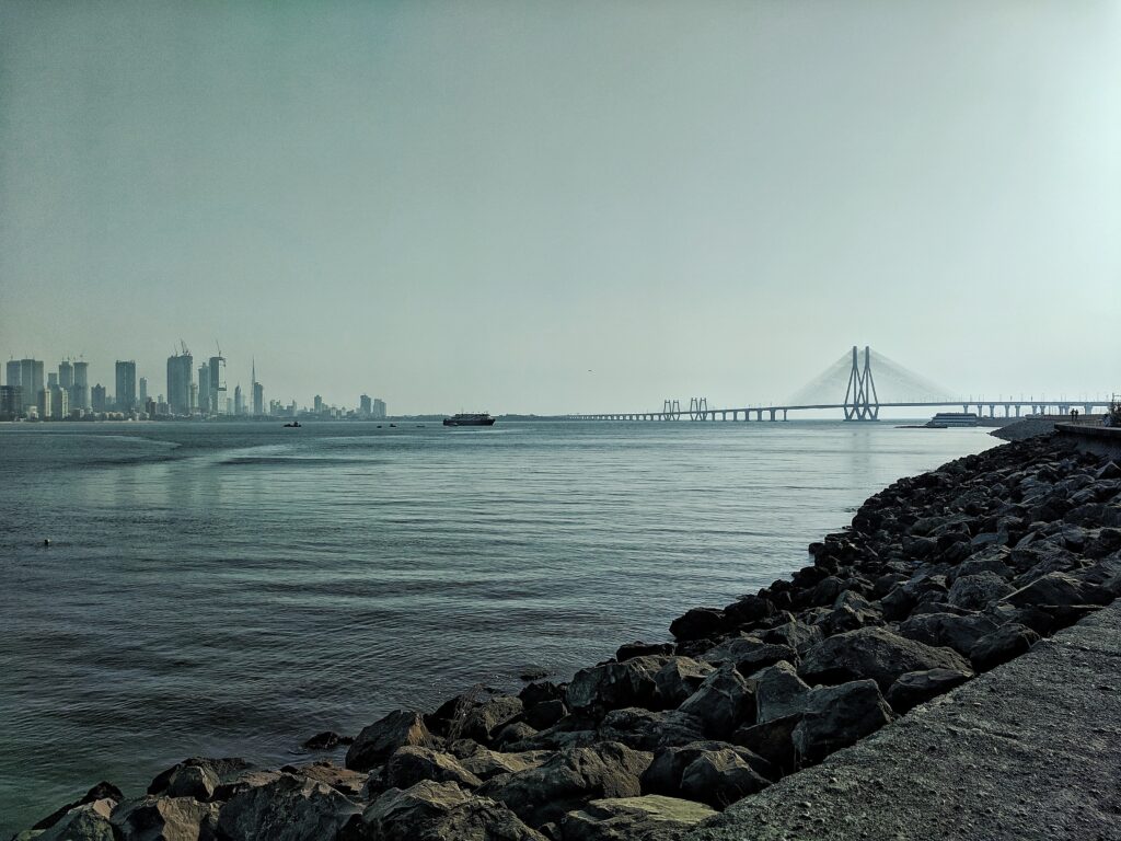 What is unique about Mumbai